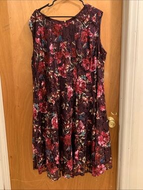 Roz & Ali Sleeveless Floral Midi Dress in Plum, Pink, Blue